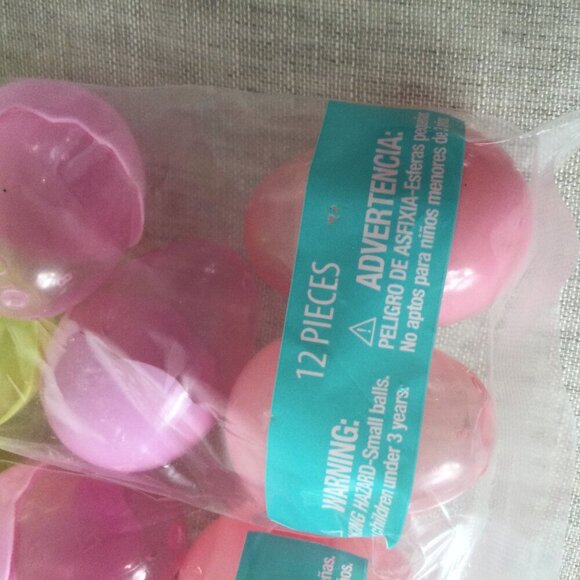 Lot of 5 Way to Celebrate Multicolor Plastic Fillable Easter Eggs 12 Count Each - Picture 4 of 7